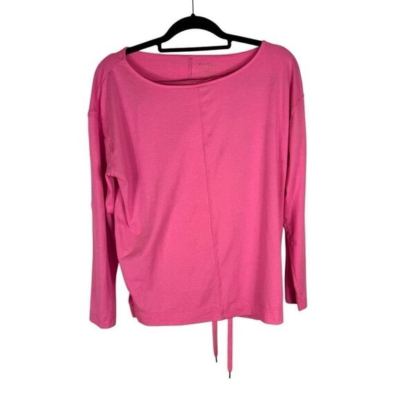 Lilly Pulitzer UPF50 top and jogger set size small/medium in Roxie Pink - Picture 4 of 16
